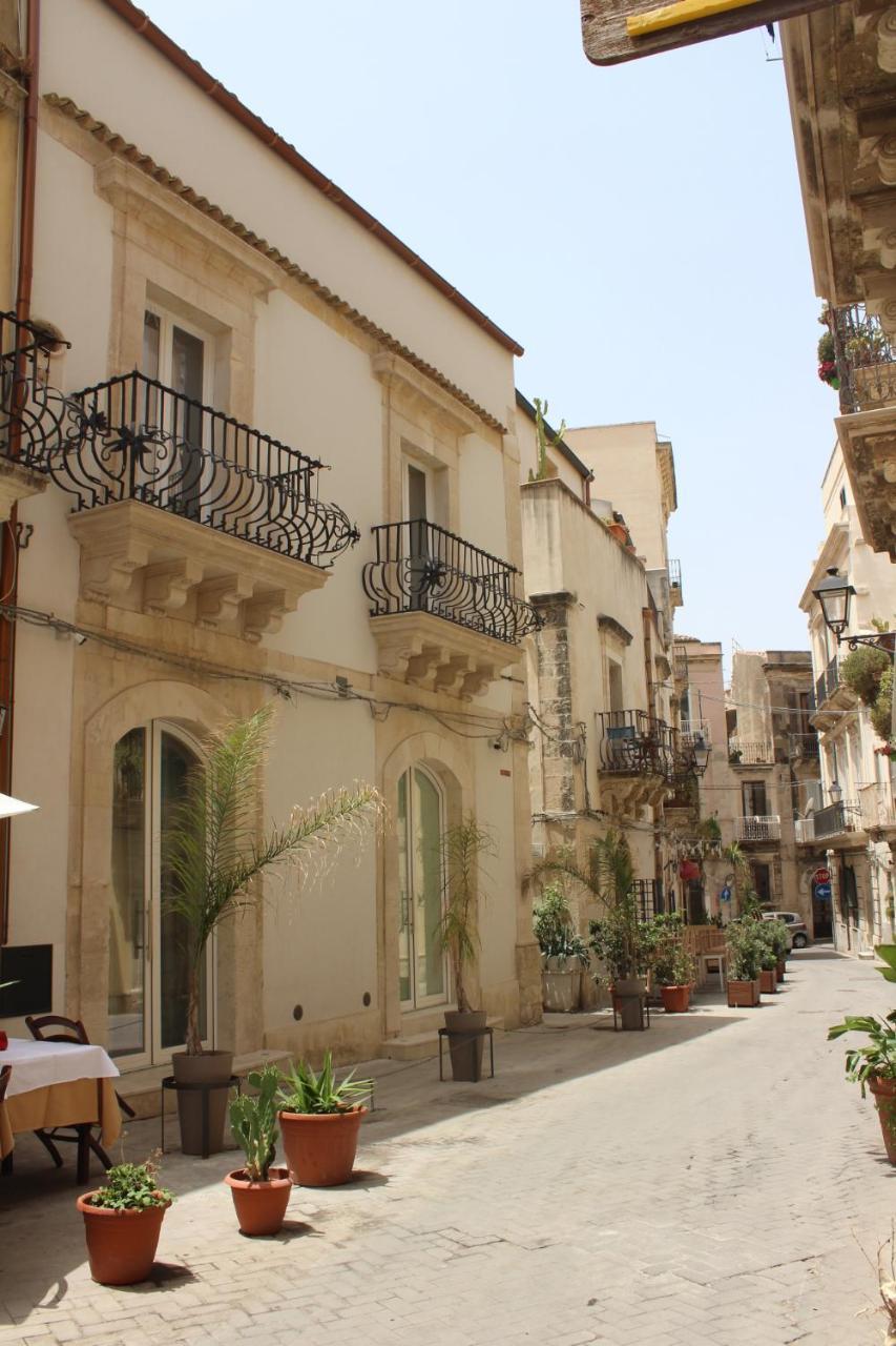 Splendida Santa Teresa Apartment Syracuse Bagian luar foto